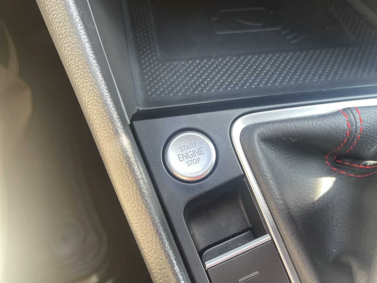 Used 2024 Volkswagen Jetta GLI Autobahn FWD image 16