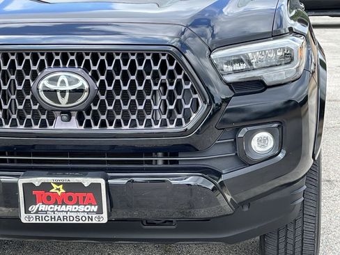 Used 2021 Toyota Tacoma Limited w/ Nightshade Package RWD image 8