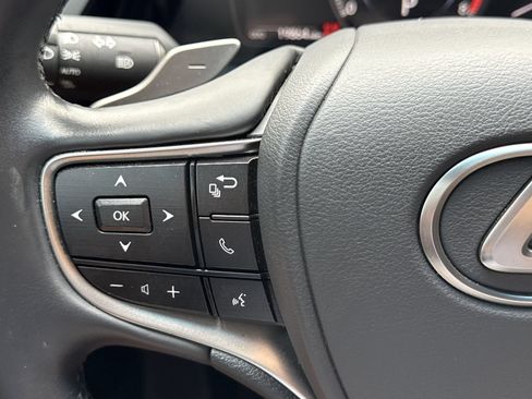 Used 2025 Lexus ES 350 w/ Premium Package FWD image 21