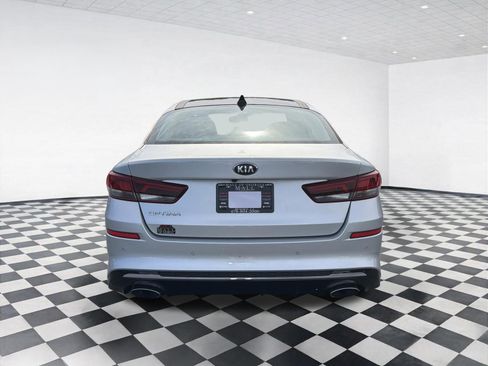 Used 2020 Kia Optima SE FWD image 5