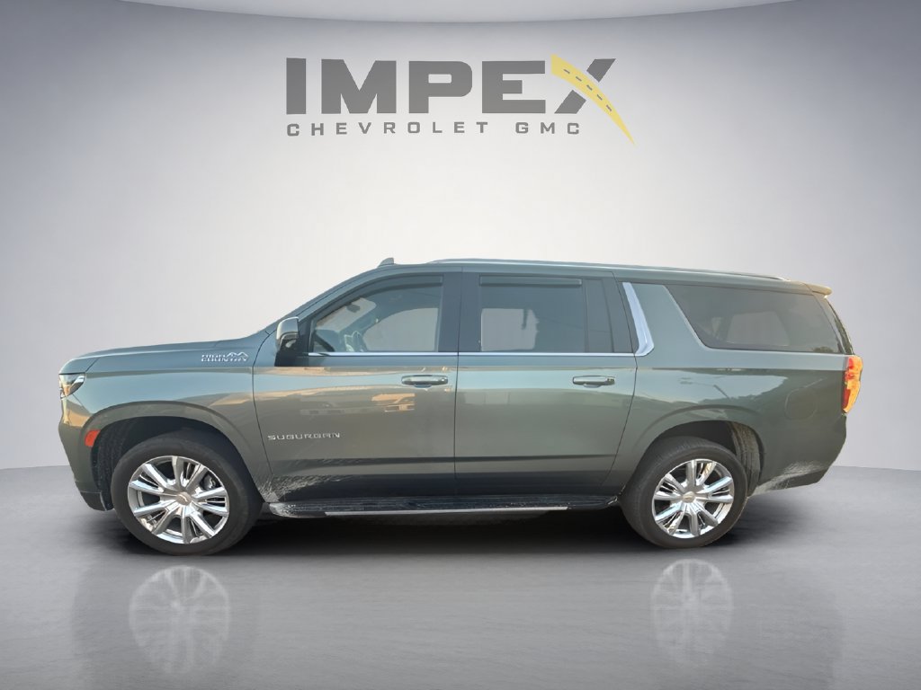 Used 2024 Chevrolet Suburban High Country w/ Max Trailering Package AWD/4WD image 2
