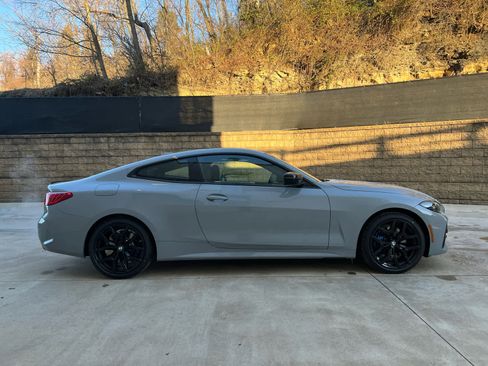 Used 2025 BMW 430i xDrive Coupe w/ M Sport Package image 6
