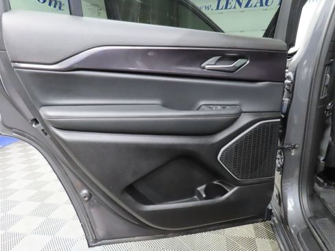 Used 2021 Jeep Grand Cherokee L Laredo AWD/4WD image 50