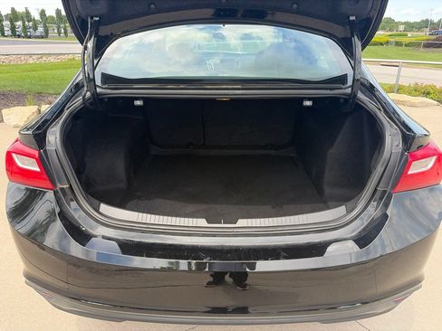 Used 2023 Chevrolet Malibu LT FWD image 49