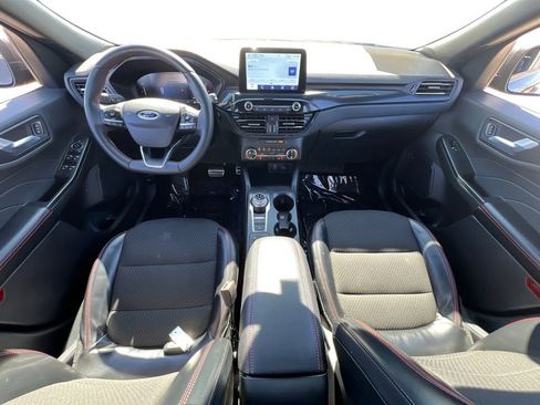 Used 2024 Ford Escape ST-Line image 8