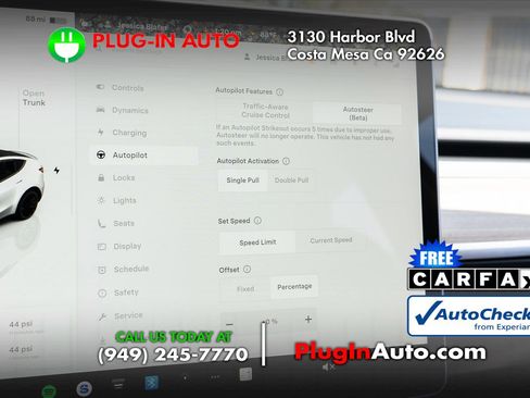 Used 2024 Tesla Model Y Performance AWD/4WD image 23