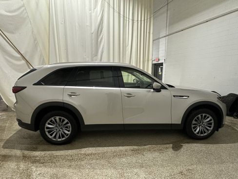 Used 2025 MAZDA CX-90 3.3 Turbo w/ Preferred Package image 9