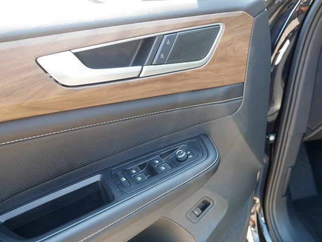 Certified 2026 Volkswagen Atlas SE AWD/4WD image 16