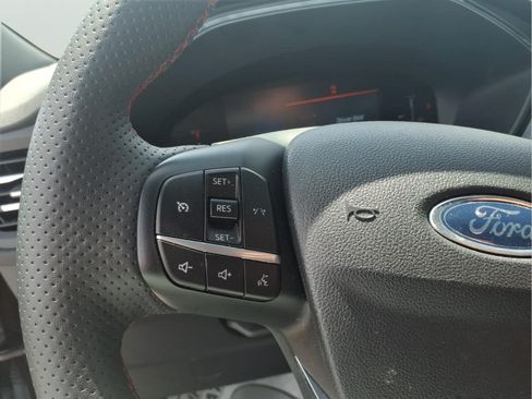 Used 2023 Ford Escape ST-Line w/ Cold Weather Package FWD image 15
