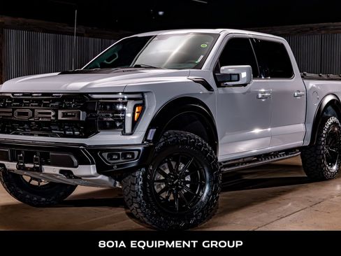 Used 2025 Ford F150 Raptor image 5