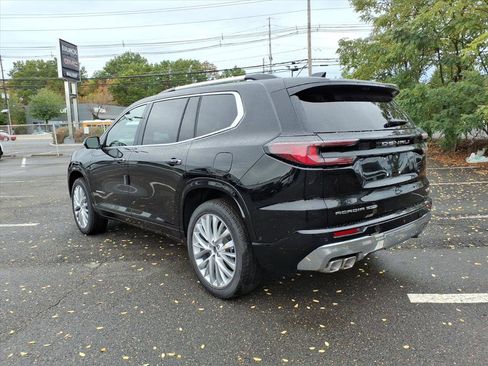 New 2026 GMC Acadia Denali w/ Super Cruise Package image 5