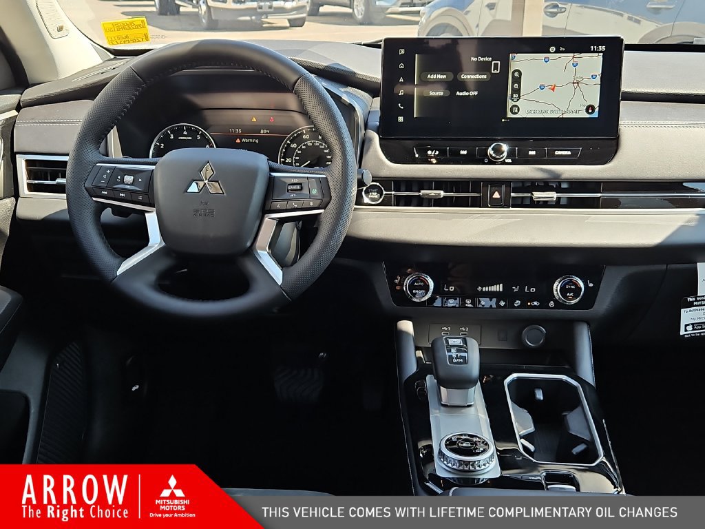 New 2026 Mitsubishi Outlander SE FWD image 21