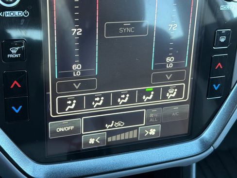 Used 2025 Subaru Crosstrek 2.5i Limited w/ Crosstrek Mirror Package image 21