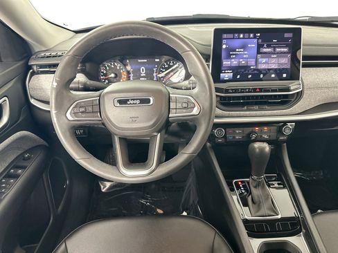 Used 2022 Jeep Compass Latitude w/ Sun and Sound Group image 22