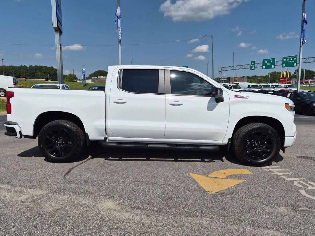 New 2026 Chevrolet Silverado 1500 RST AWD/4WD image 3