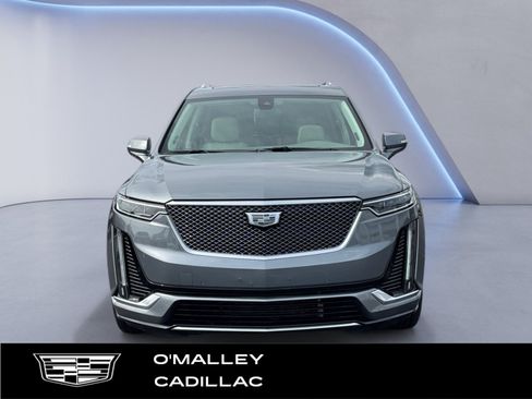 Used 2021 Cadillac XT6 Premium Luxury AWD/4WD image 8