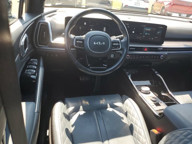 Used 2025 Kia Sorento SX Prestige AWD/4WD image 10