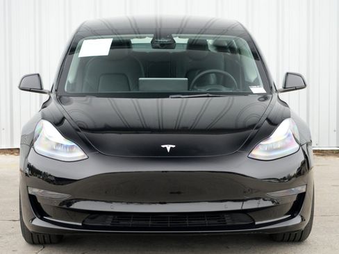 Used 2022 Tesla Model 3 Performance image 47