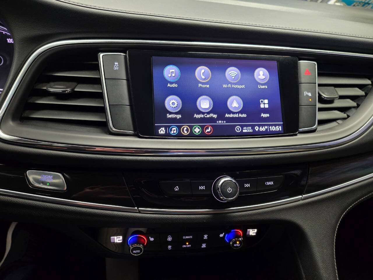 Used 2020 Buick Enclave Essence FWD image 24