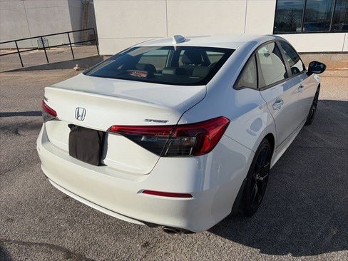 Used 2023 Honda Civic Sport image 7