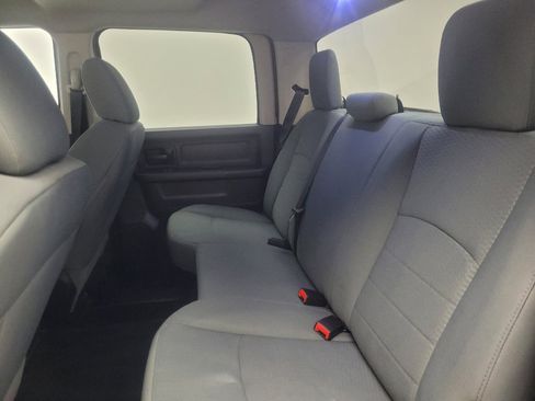 Used 2014 RAM 1500 Express AWD/4WD image 18
