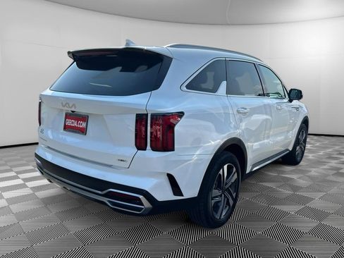 Used 2023 Kia Sorento SX Prestige AWD/4WD image 3