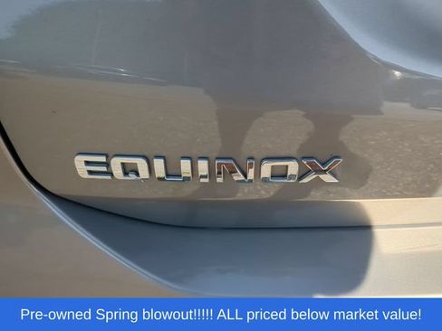 Used 2018 Chevrolet Equinox LT FWD image 12