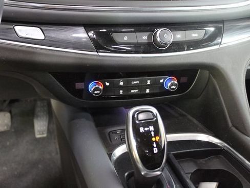 Used 2021 Buick Enclave Essence w/ Sound and Sites Package FWD image 21