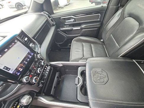 Used 2020 RAM 1500 Laramie w/ Sport Appearance Package AWD/4WD image 26