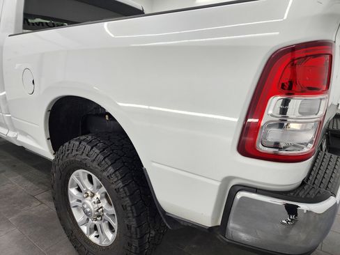 Used 2019 RAM 2500 Big Horn image 28