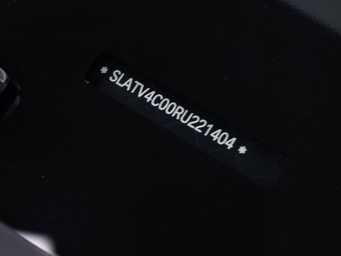 Certified 2024 Rolls-Royce Cullinan image 58