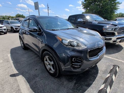 Used 2019 Kia Sportage EX w/ EX Premium Package AWD/4WD image 2