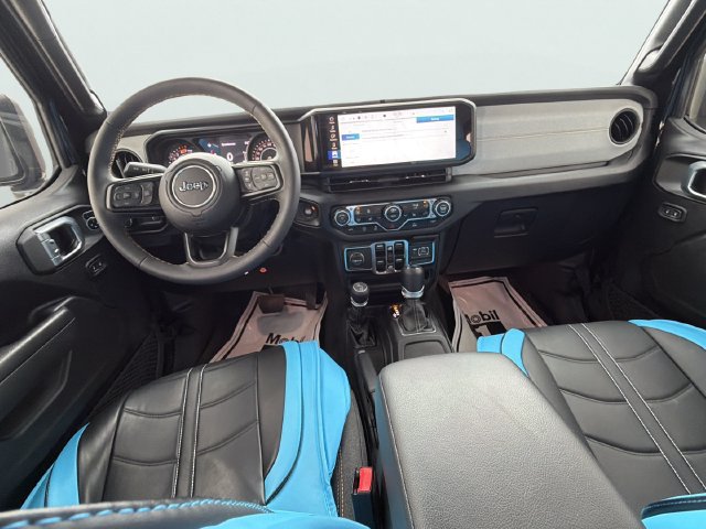 Used 2024 Jeep Wrangler Unlimited Sport AWD/4WD image 17