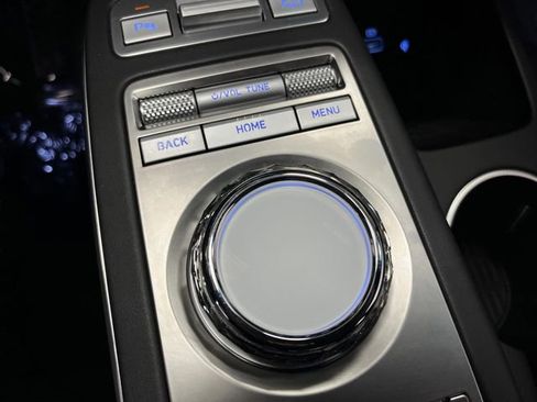 Used 2025 Genesis GV70 2.5T w/ Sport Prestige Package image 27