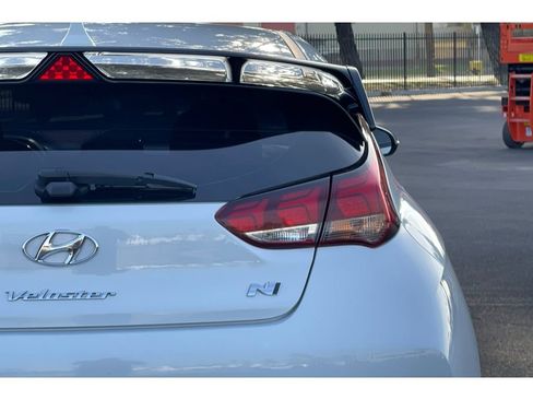 Used 2020 Hyundai Veloster N w/ Performance Package image 47