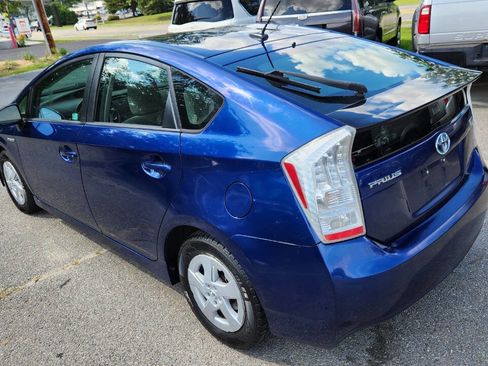 Used 2011 Toyota Prius One image 10