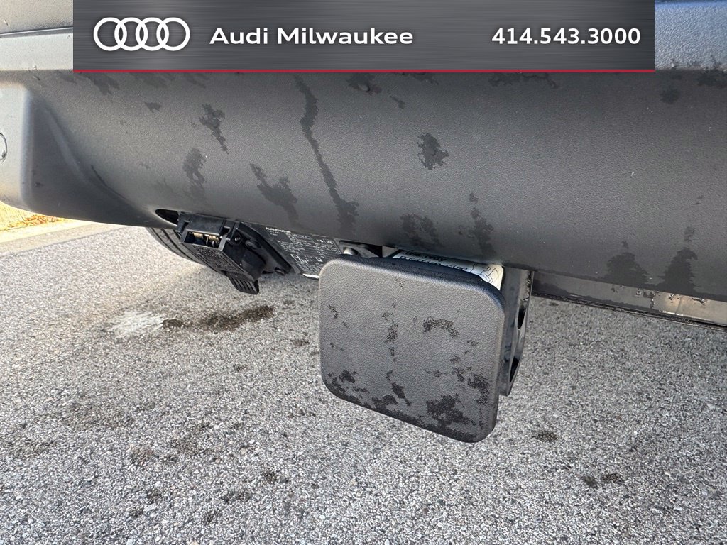 Used 2023 Audi Q5 2.0T Premium Plus w/ Premium Plus Package AWD/4WD image 4