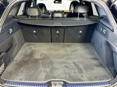 Certified 2025 Mercedes-Benz GLC 300 image 24