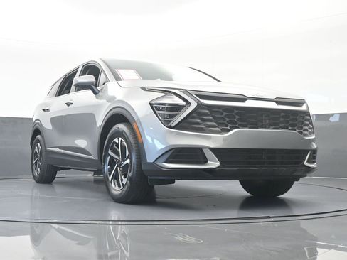 Used 2024 Kia Sportage LX image 64