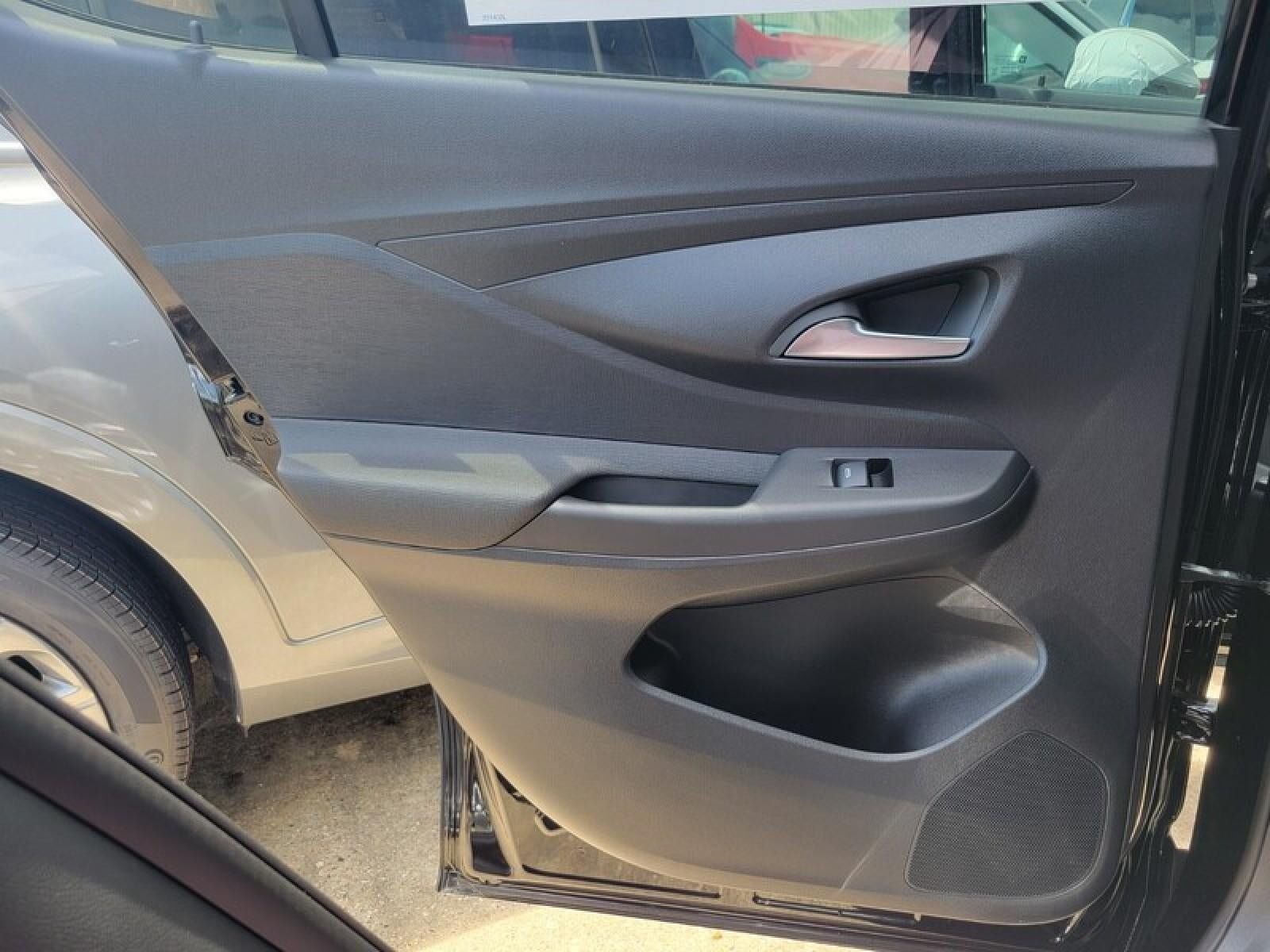 New 2026 Buick Envista Sport Touring w/ Convenience I Package FWD image 24