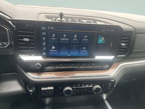 Used 2024 Chevrolet Silverado 1500 LT Trail Boss w/ Convenience Package II image 30