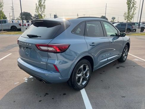 Used 2024 Ford Escape ST-Line w/ Tech Pack #1 AWD/4WD image 5