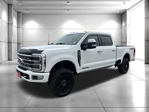 Used 2024 Ford F350 Platinum w/ Tremor Off-Road Package AWD/4WD image 4