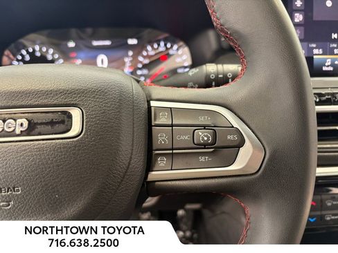 Used 2024 Jeep Compass Trailhawk image 26