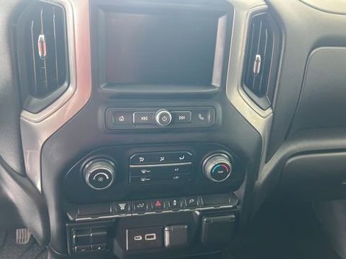 Used 2022 Chevrolet Silverado 2500 W/T w/ WT Fleet Convenience Package AWD/4WD image 11