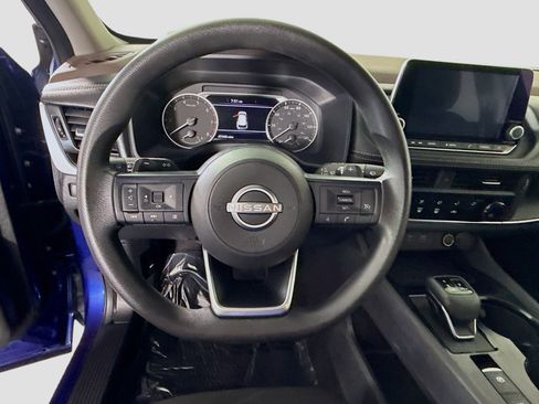 Used 2023 Nissan Rogue S FWD image 13