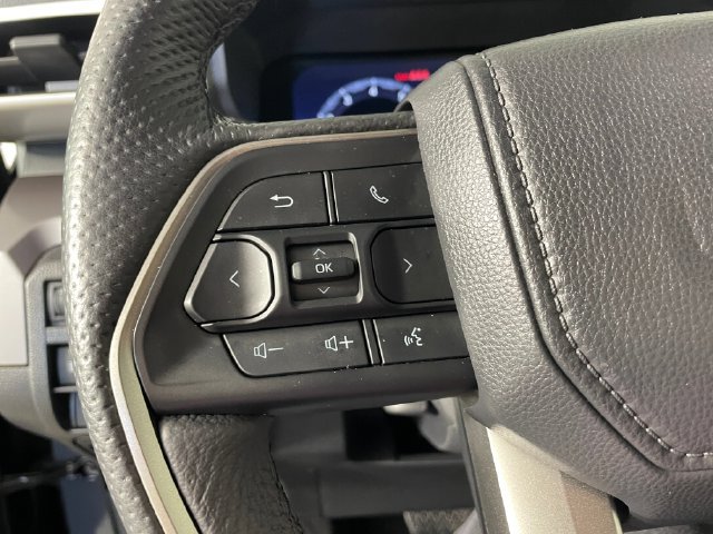 Used 2024 Toyota Tacoma TRD Off-Road w/ TRD Off Road Premium Package AWD/4WD image 11