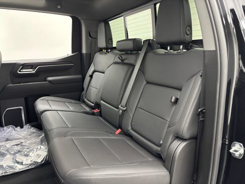 New 2026 GMC Sierra 1500 SLT w/ SLT Premium Package AWD/4WD image 43