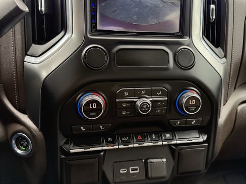 Used 2019 Chevrolet Silverado 1500 LT w/ Texas Edition RWD image 27