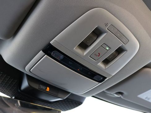 Used 2023 Nissan Ariya AWD image 51